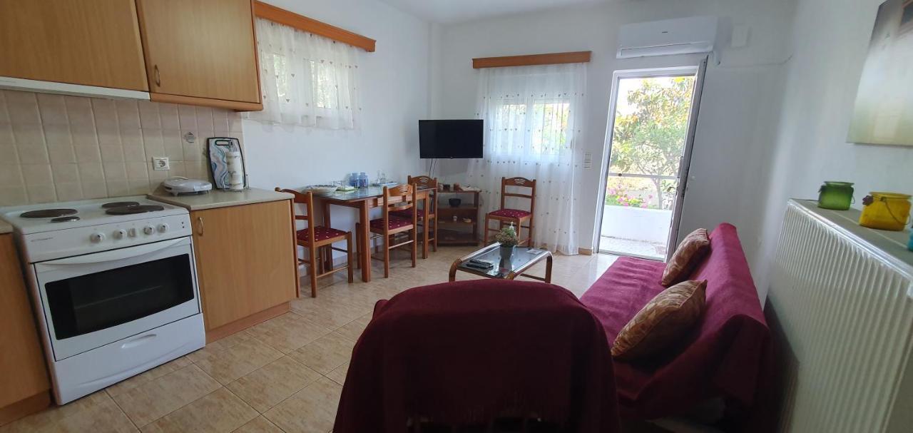 Ailamakis Apartements ซาครอส ภายนอก รูปภาพ